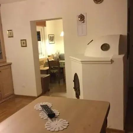 Casa Gialla Sulle Dolomiti A Holiday home