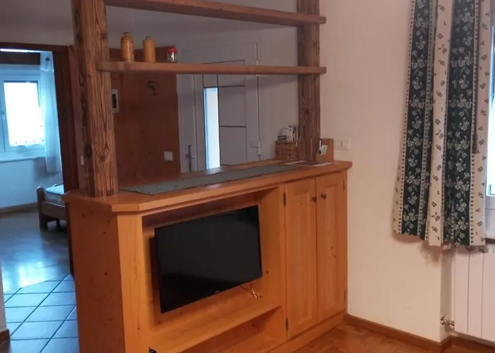 Semesterbostad Casa Gialla Sulle Dolomiti A *