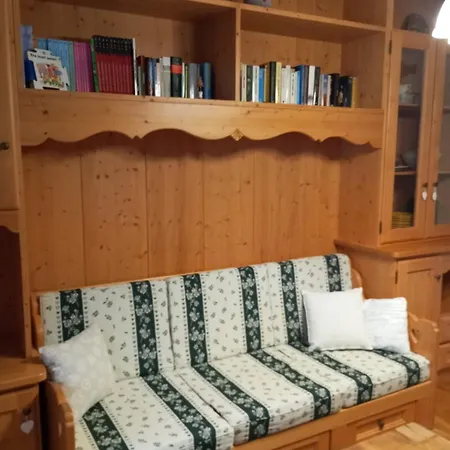 Casa Gialla Sulle Dolomiti A *