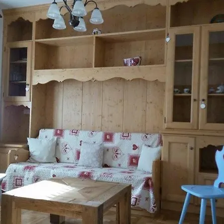 Casa Gialla Sulle Dolomiti A *