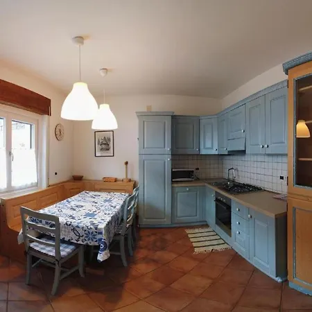 Casa Gialla Sulle Dolomiti A Tatil Evi *