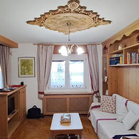 Casa Gialla Sulle Dolomiti A Padola